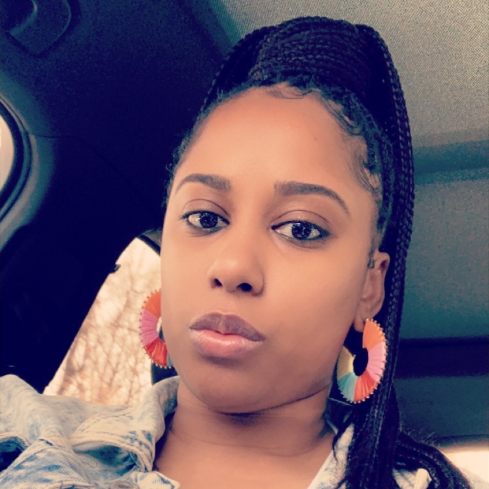 Meet your Posher, Kimberly